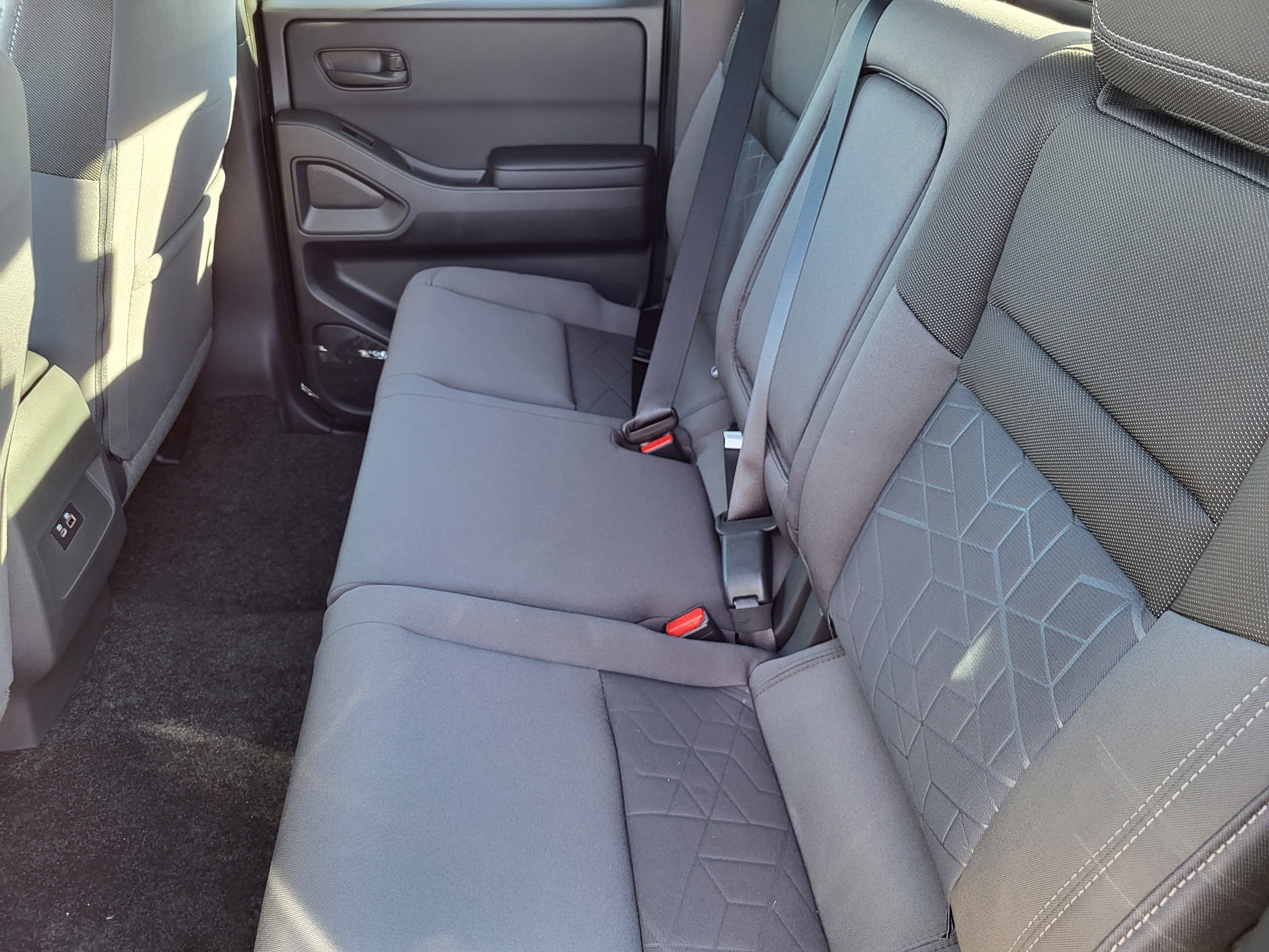 New 2026 Nissan Frontier SV w/ All-Weather Content Package image 10