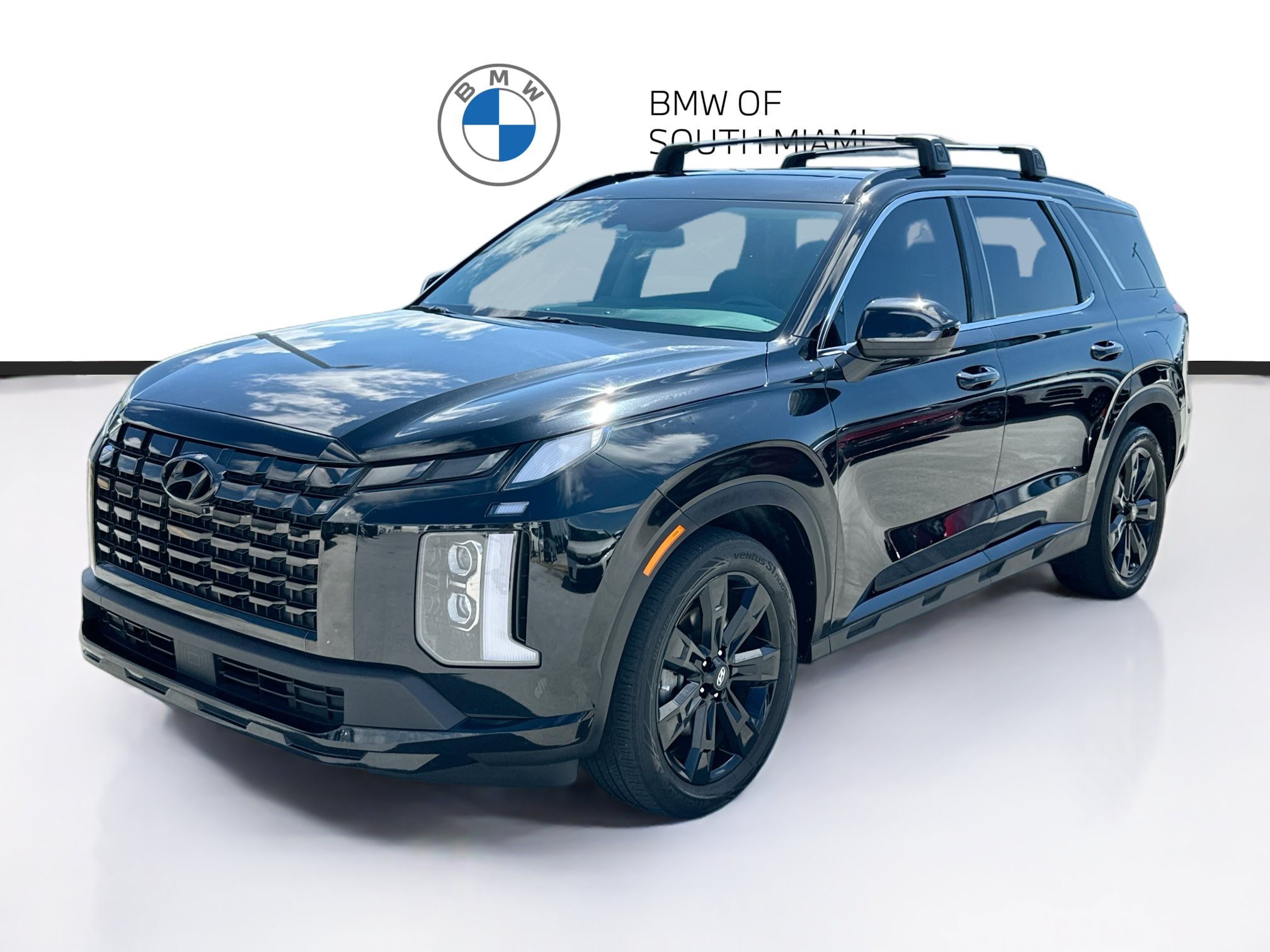 Used 2023 Hyundai Palisade XRT FWD image 3