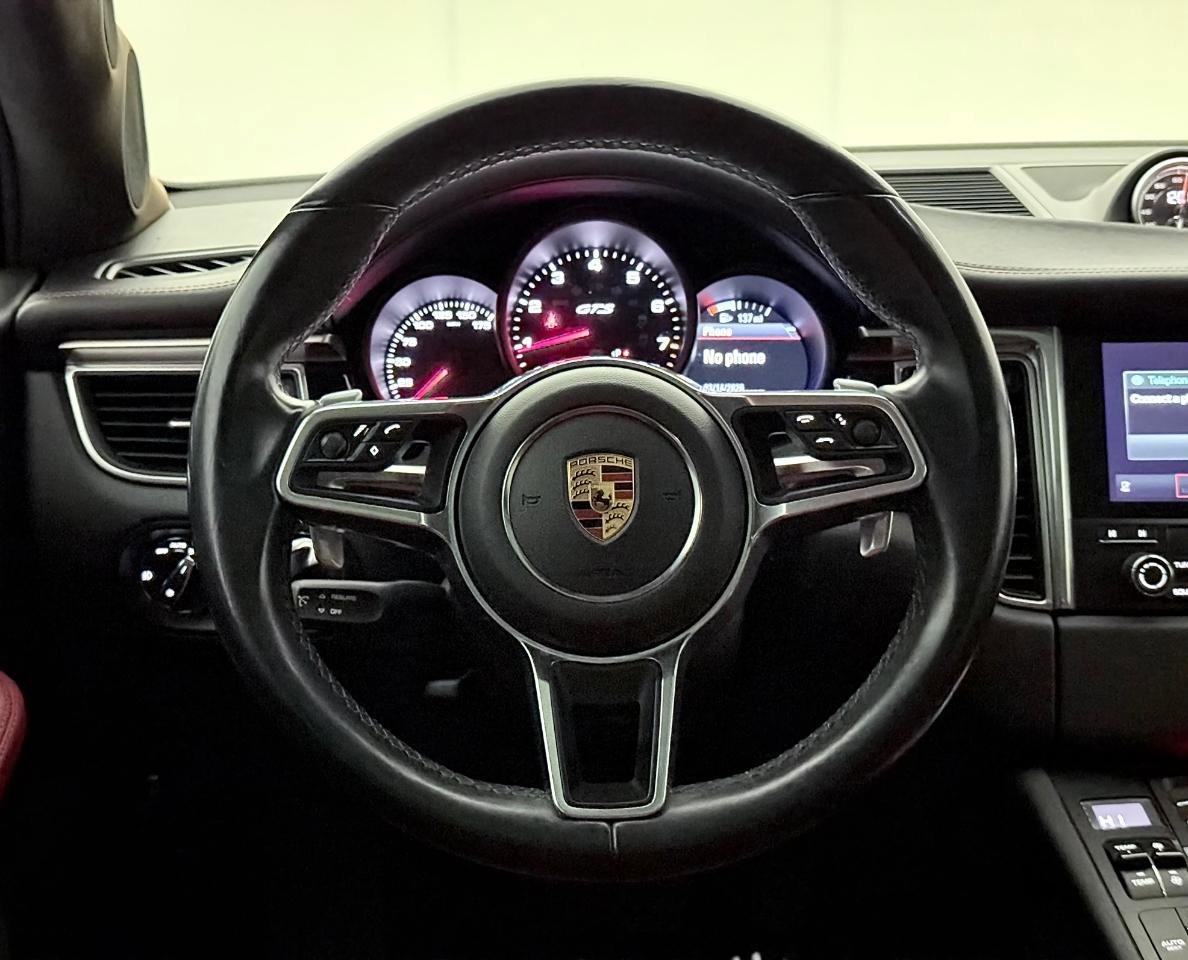 Used 2018 Porsche Macan GTS image 35