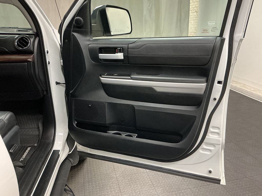 Used 2018 Toyota Tundra Limited w/ Limited Premium Package AWD/4WD image 38