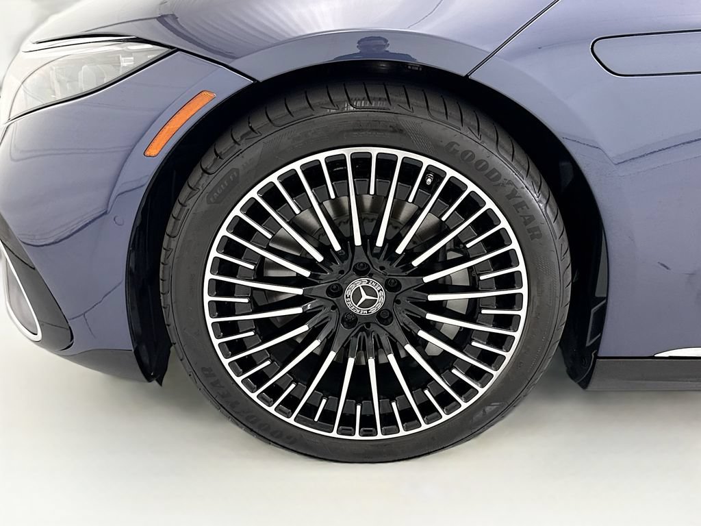 Certified 2024 Mercedes-Benz EQS 580 4MATIC Sedan image 28