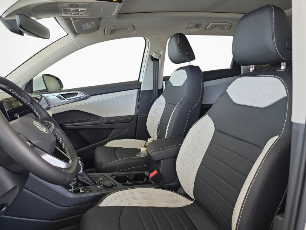 New 2026 Volkswagen Taos SEL AWD/4WD image 19