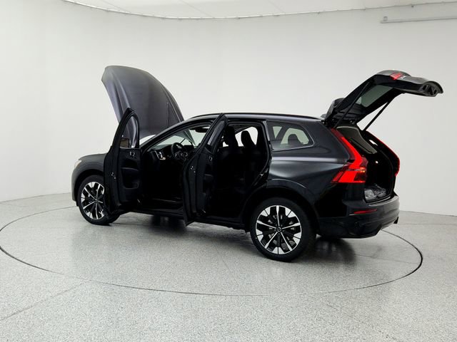 New 2026 Volvo XC60 B5 Plus w/ Protection Package Premier image 12