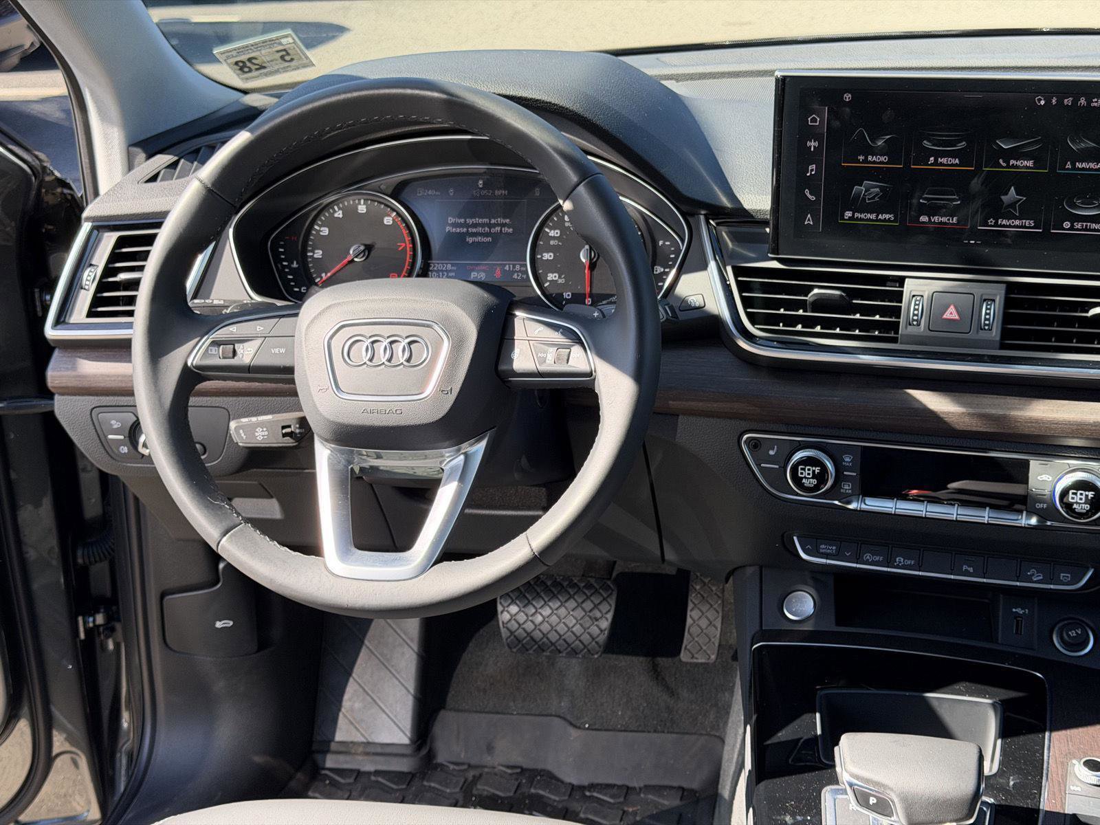 Certified 2023 Audi Q5 2.0T Premium w/ Convenience Package AWD/4WD image 19