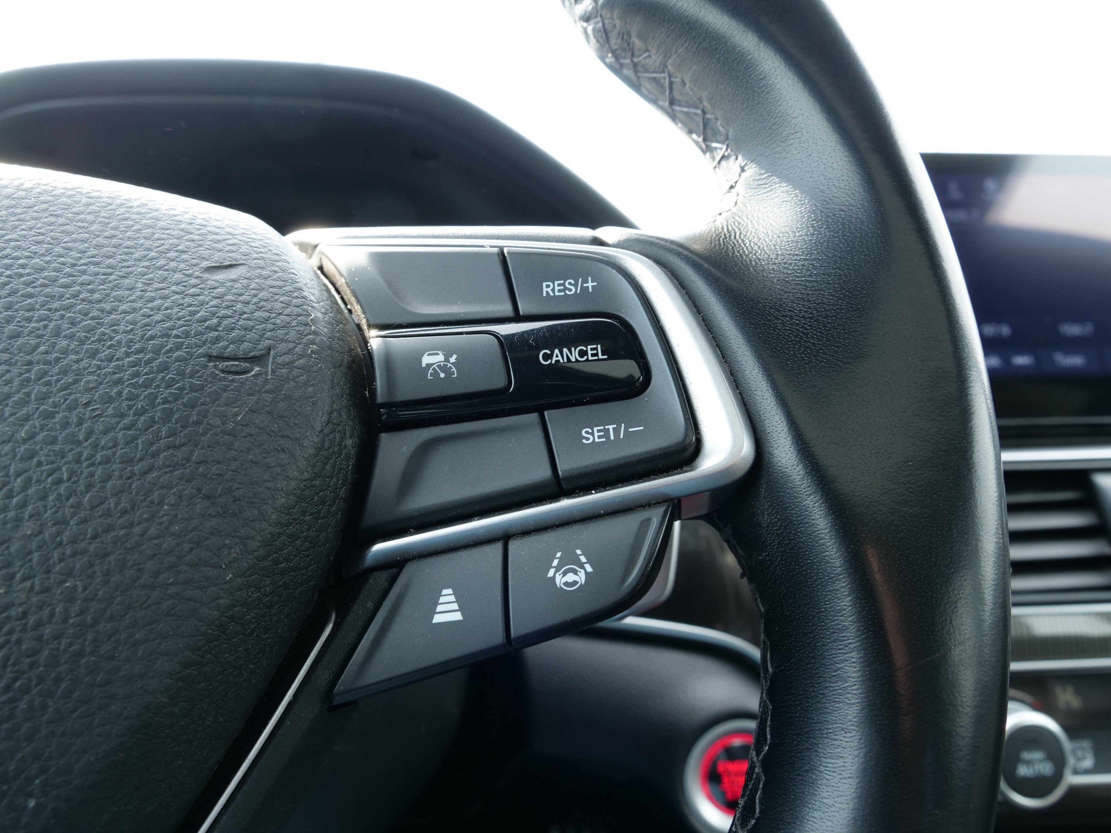 Used 2022 Honda Accord Sport image 24