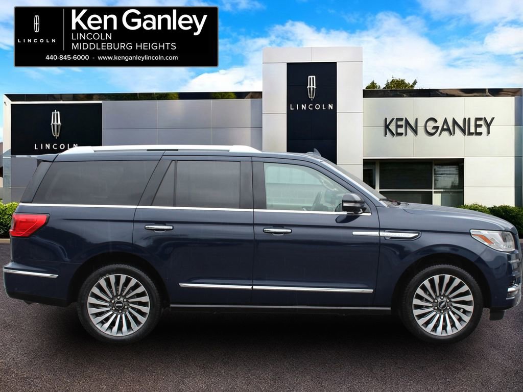 Used 2019 Lincoln Navigator Reserve AWD/4WD image 8