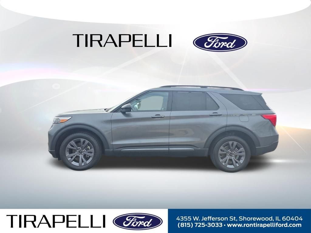 Certified 2023 Ford Explorer XLT w/ Equipment Group 202A image 4