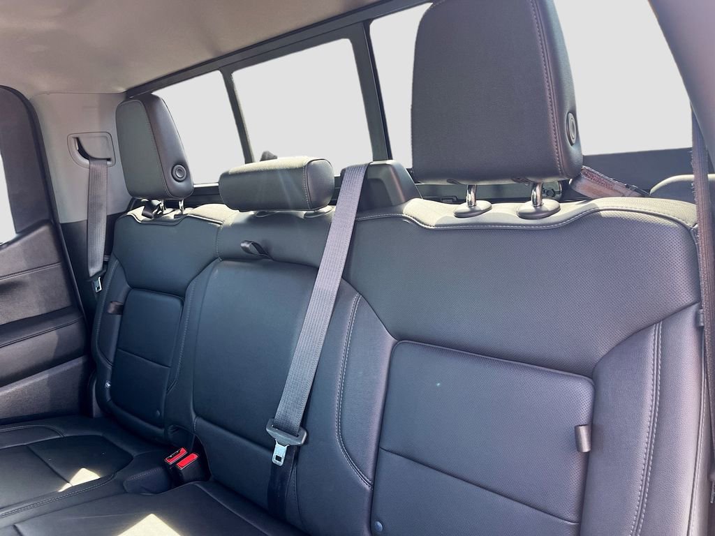 Used 2022 GMC Sierra 1500 SLT w/ SLT Premium Package AWD/4WD image 24