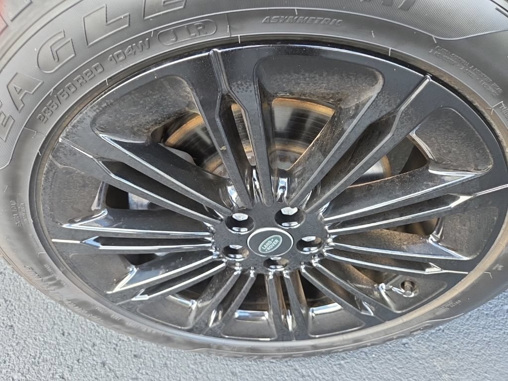 Certified 2024 Land Rover Range Rover Evoque S AWD/4WD image 24
