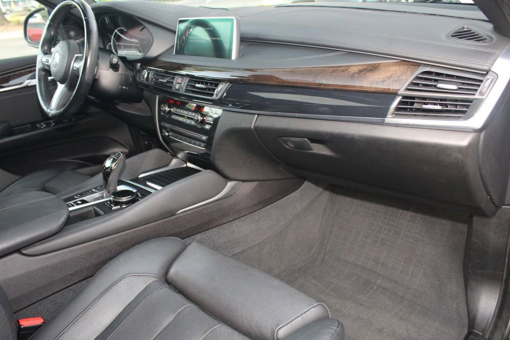 Used 2016 BMW X6 xDrive50i image 26