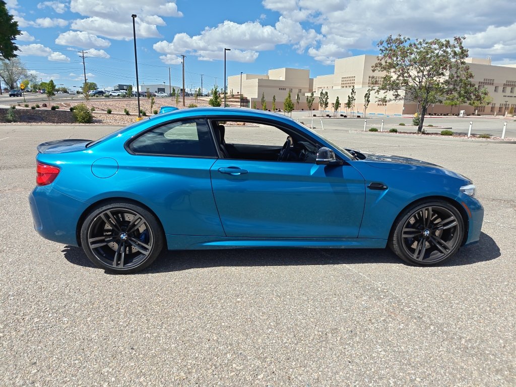Used 2018 BMW M2 w/ Executive Package RWD image 4