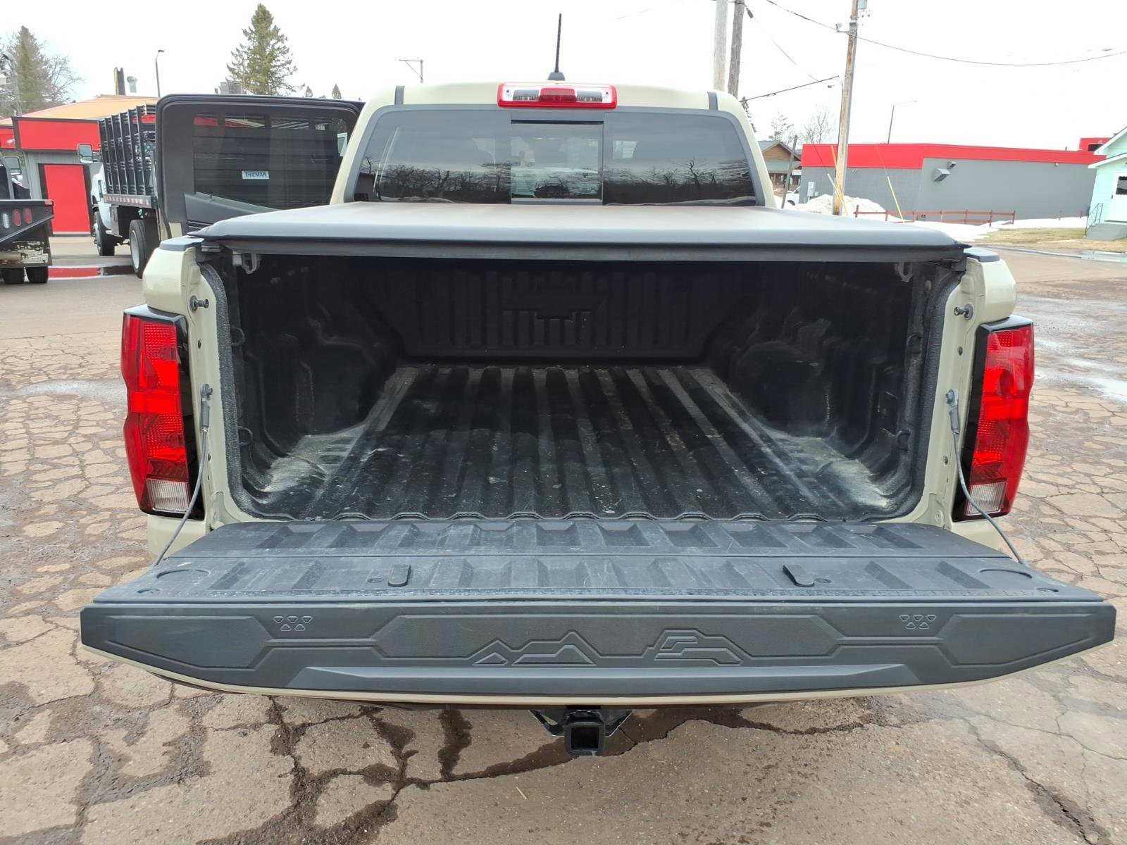 Used 2024 Chevrolet Colorado Trail Boss w/ Safety Package AWD/4WD image 12