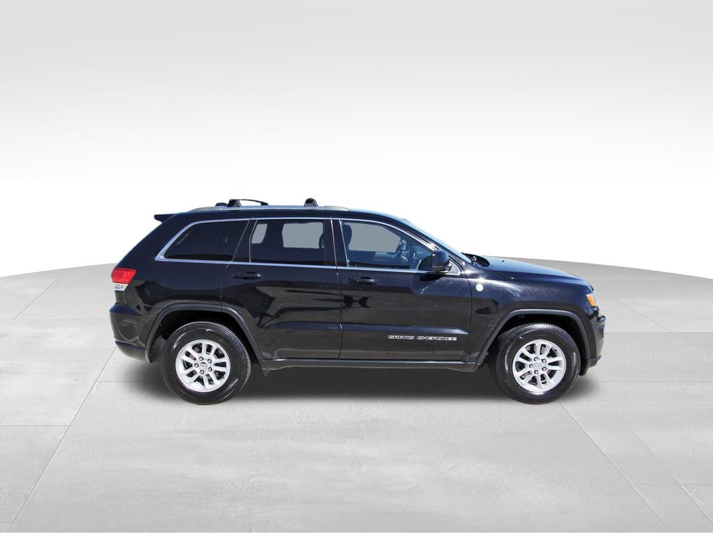 Used 2018 Jeep Grand Cherokee Laredo image 5