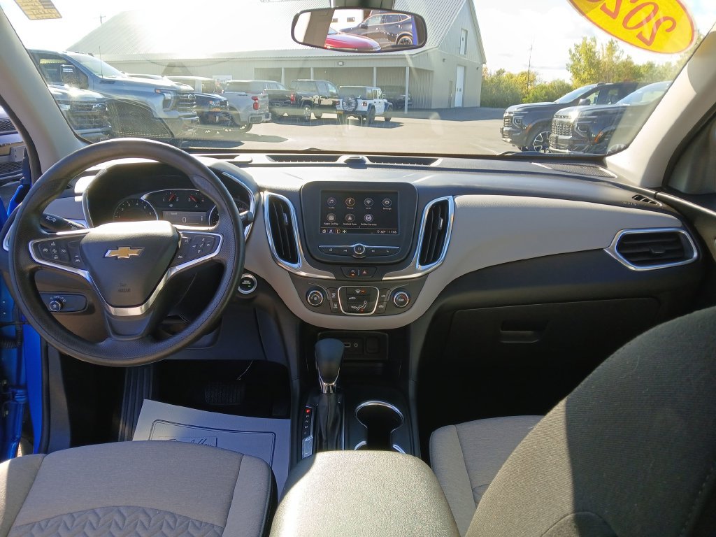 Used 2024 Chevrolet Equinox LS w/ LS Convenience Package AWD/4WD image 13