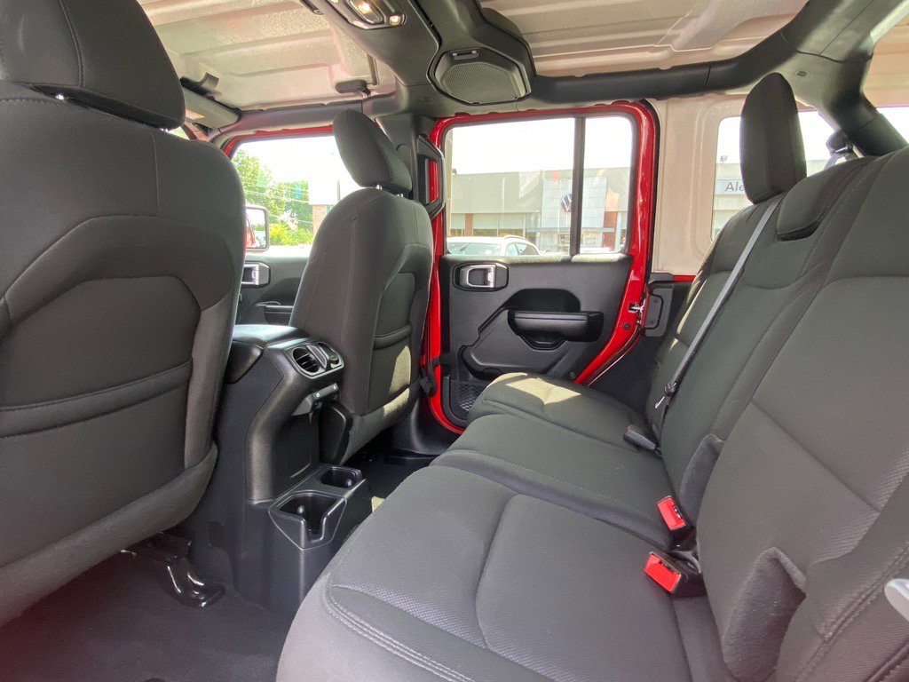 Used 2021 Jeep Wrangler Unlimited Sport image 19