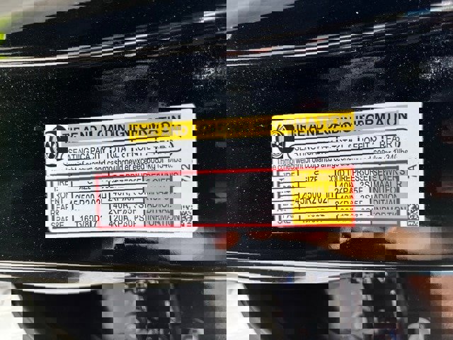 Used 2022 Honda Pilot Special Edition image 11