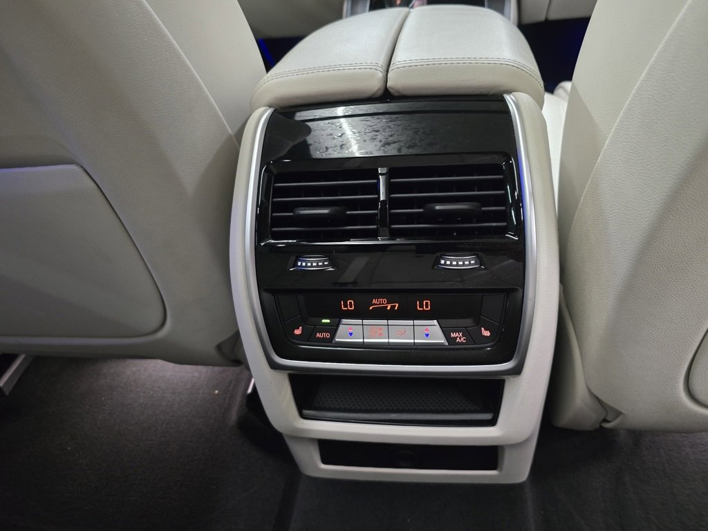 Used 2020 BMW X5 xDrive40i w/ Convenience Package image 34