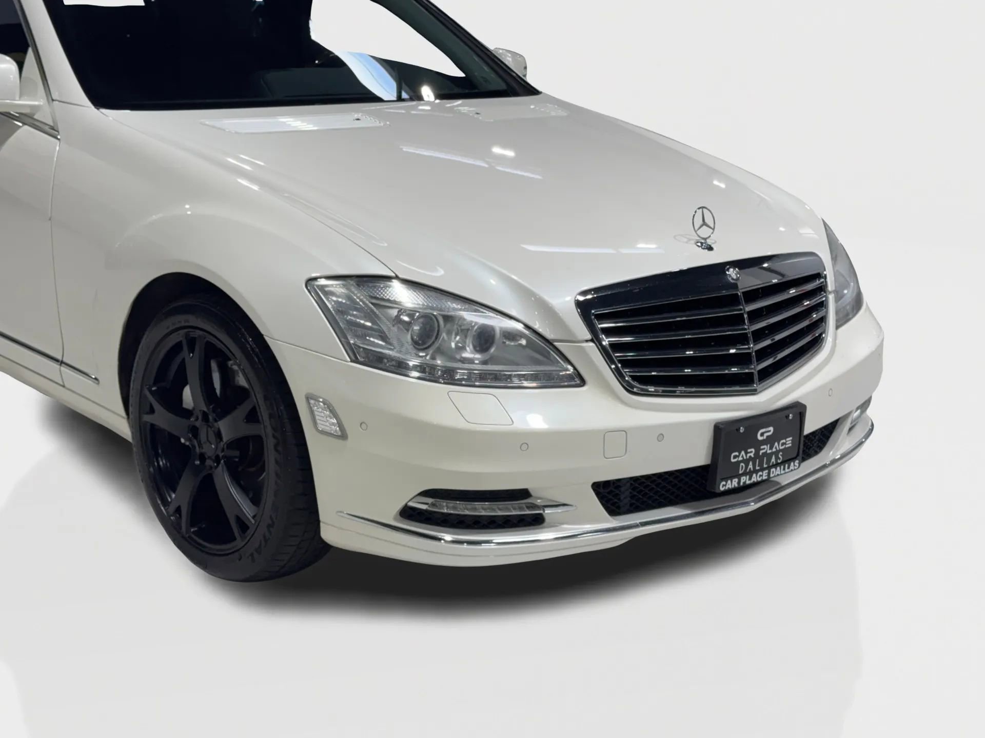 Used 2013 Mercedes-Benz S 550 image 3