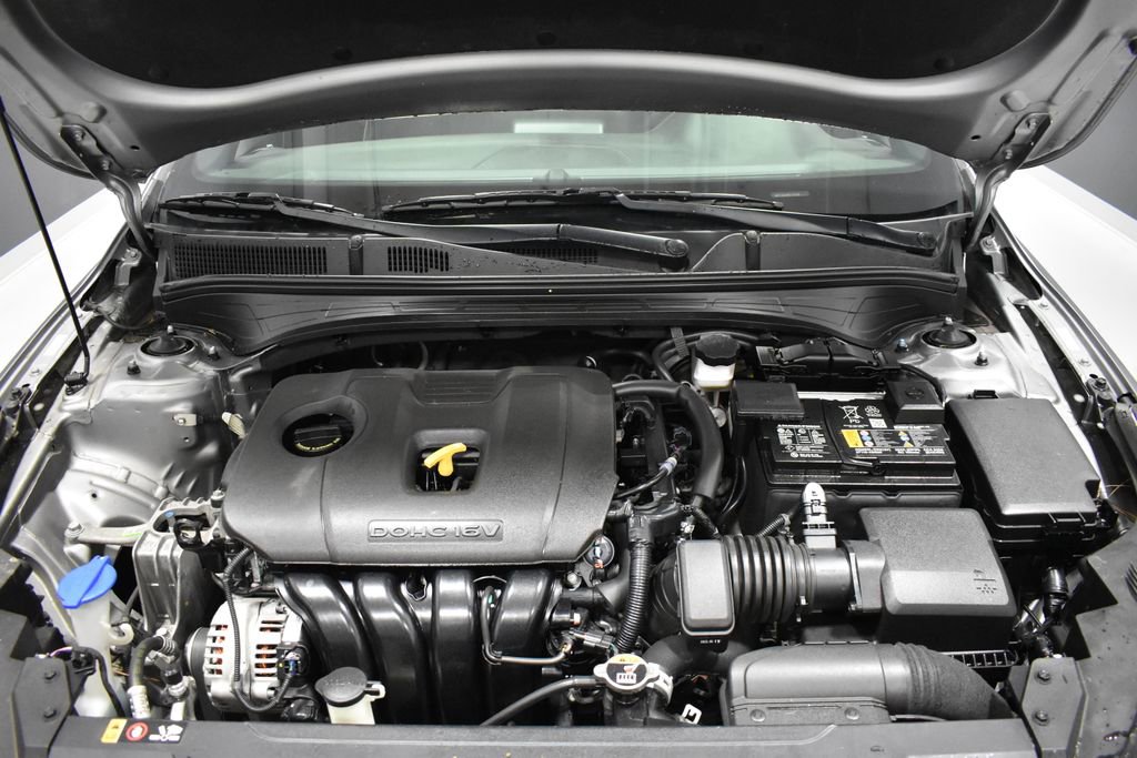 Used 2024 Kia Forte GT-Line image 32