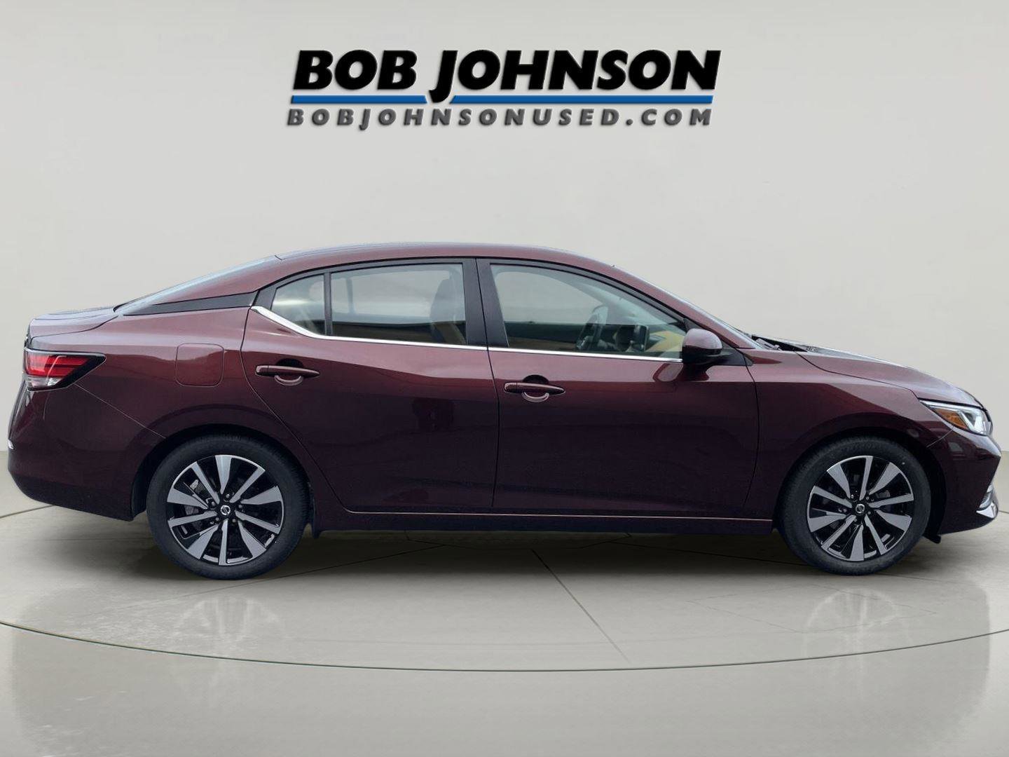 Used 2023 Nissan Sentra SV w/ SV Premium Package FWD image 2