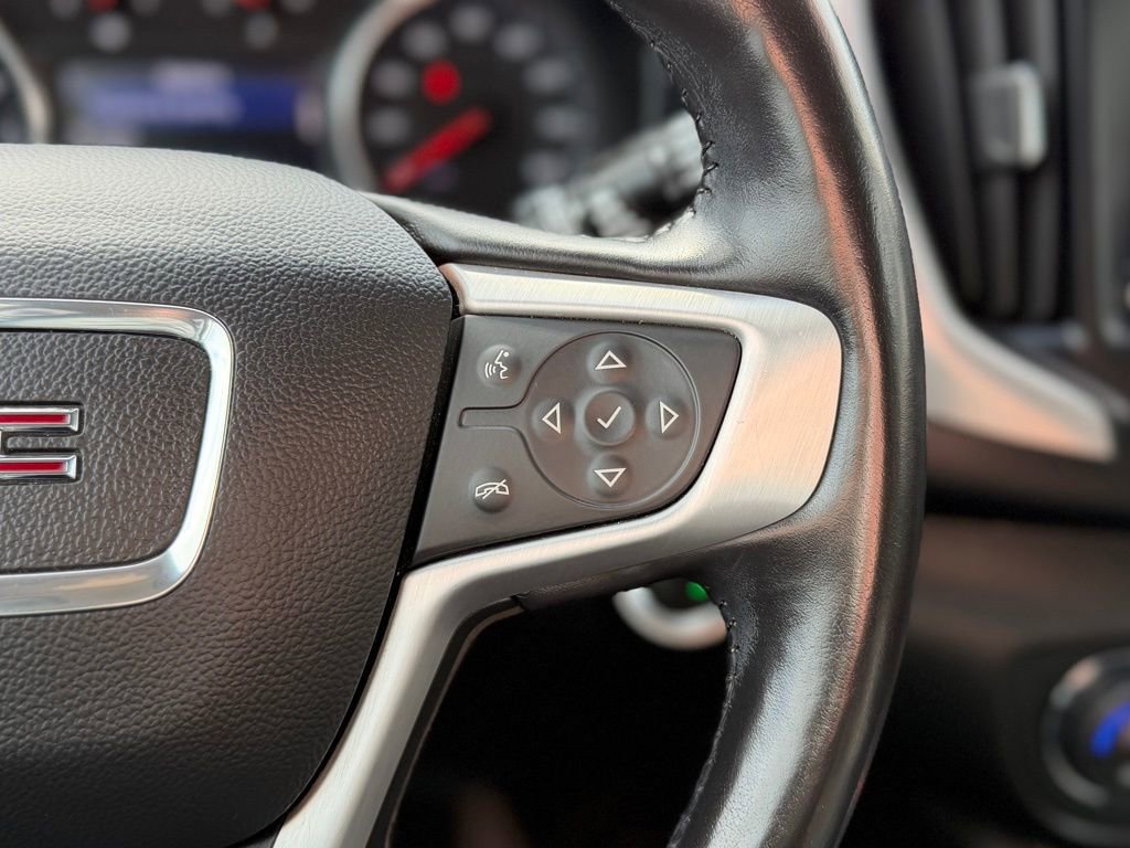 Used 2021 GMC Terrain SLT image 13