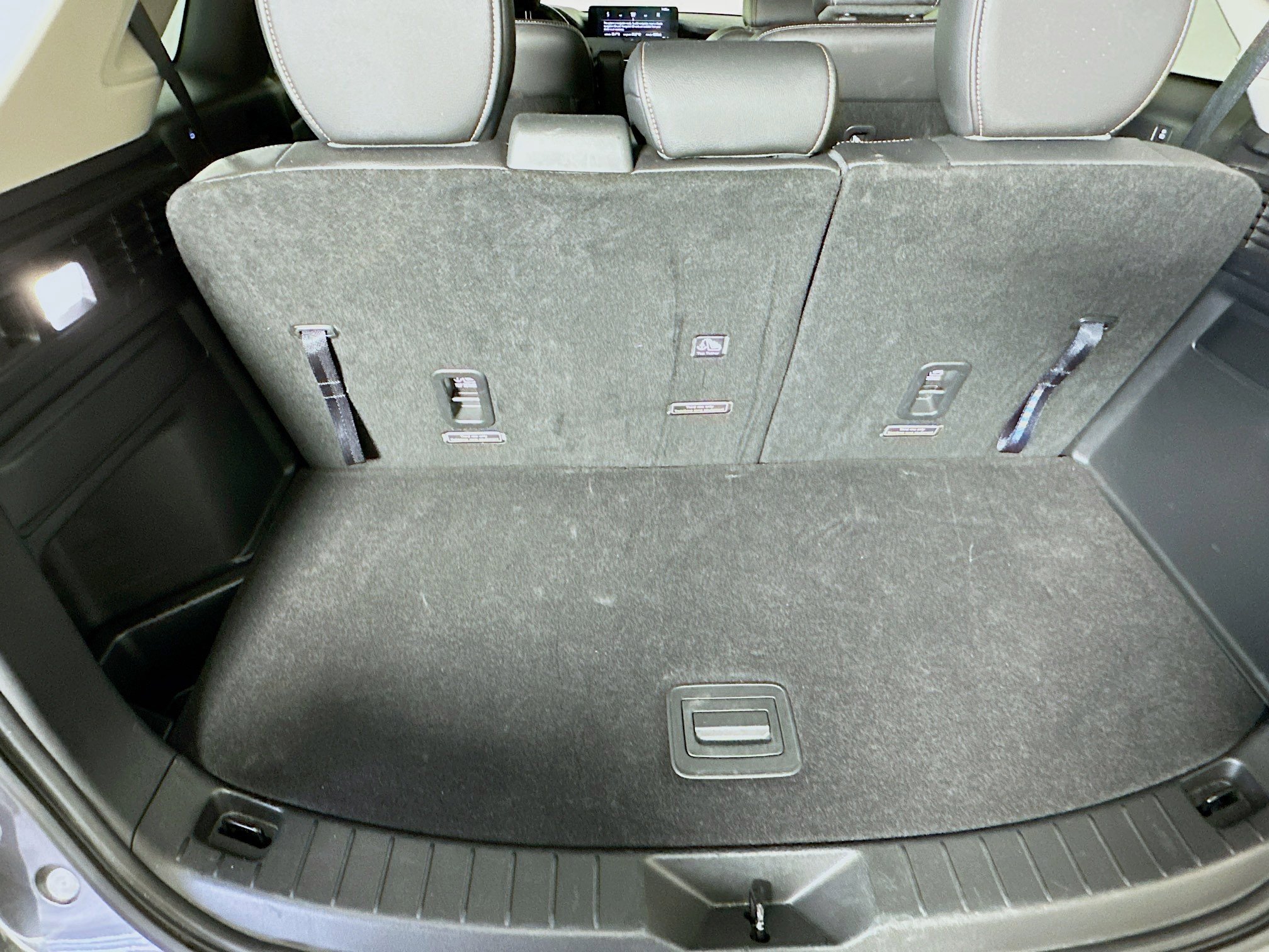 Used 2025 MAZDA CX-90 3.3 Turbo w/ Preferred Package image 29