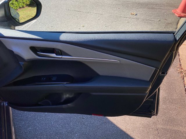 Used 2025 Toyota Camry SE w/ Multimedia Upgrade Package FWD image 35
