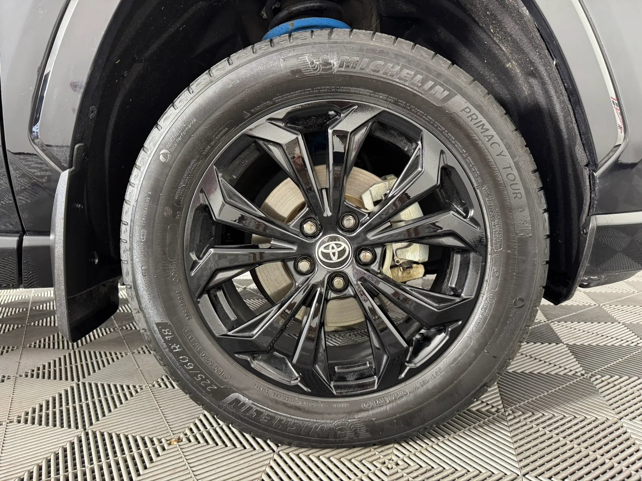 Used 2022 Toyota RAV4 SE AWD/4WD image 44