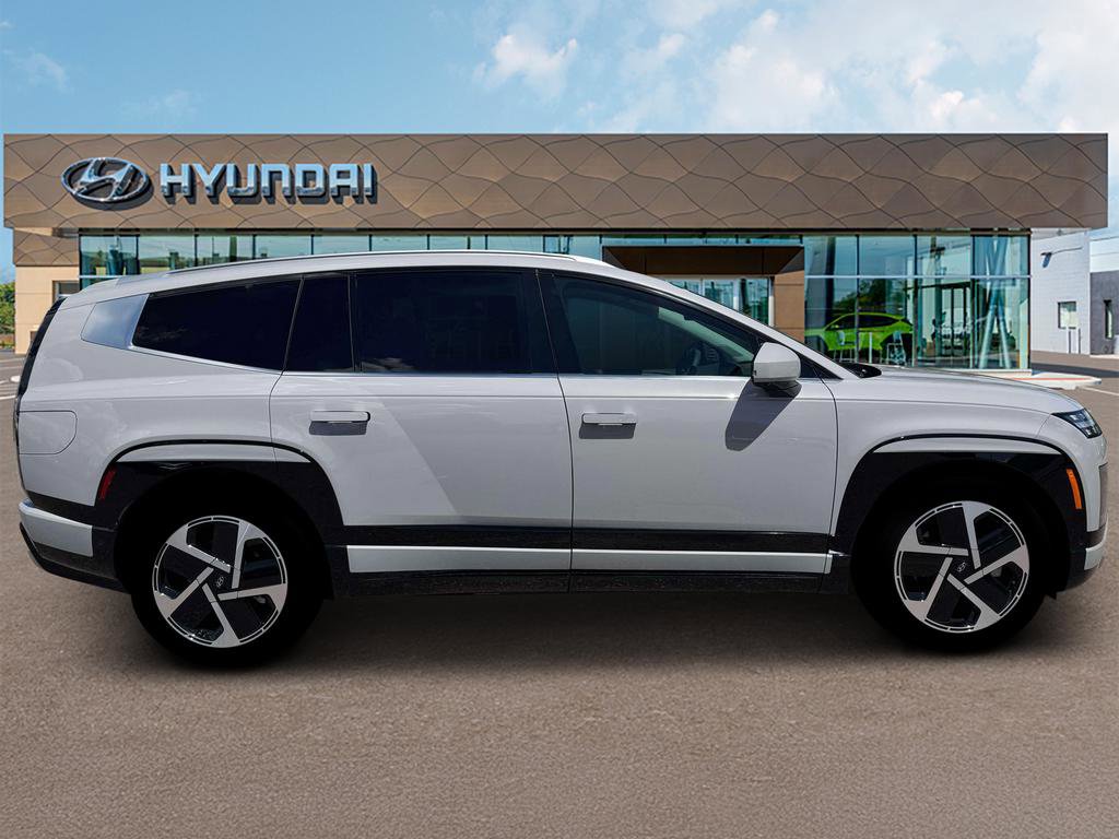 New 2026 Hyundai Ioniq 9 Limited image 9