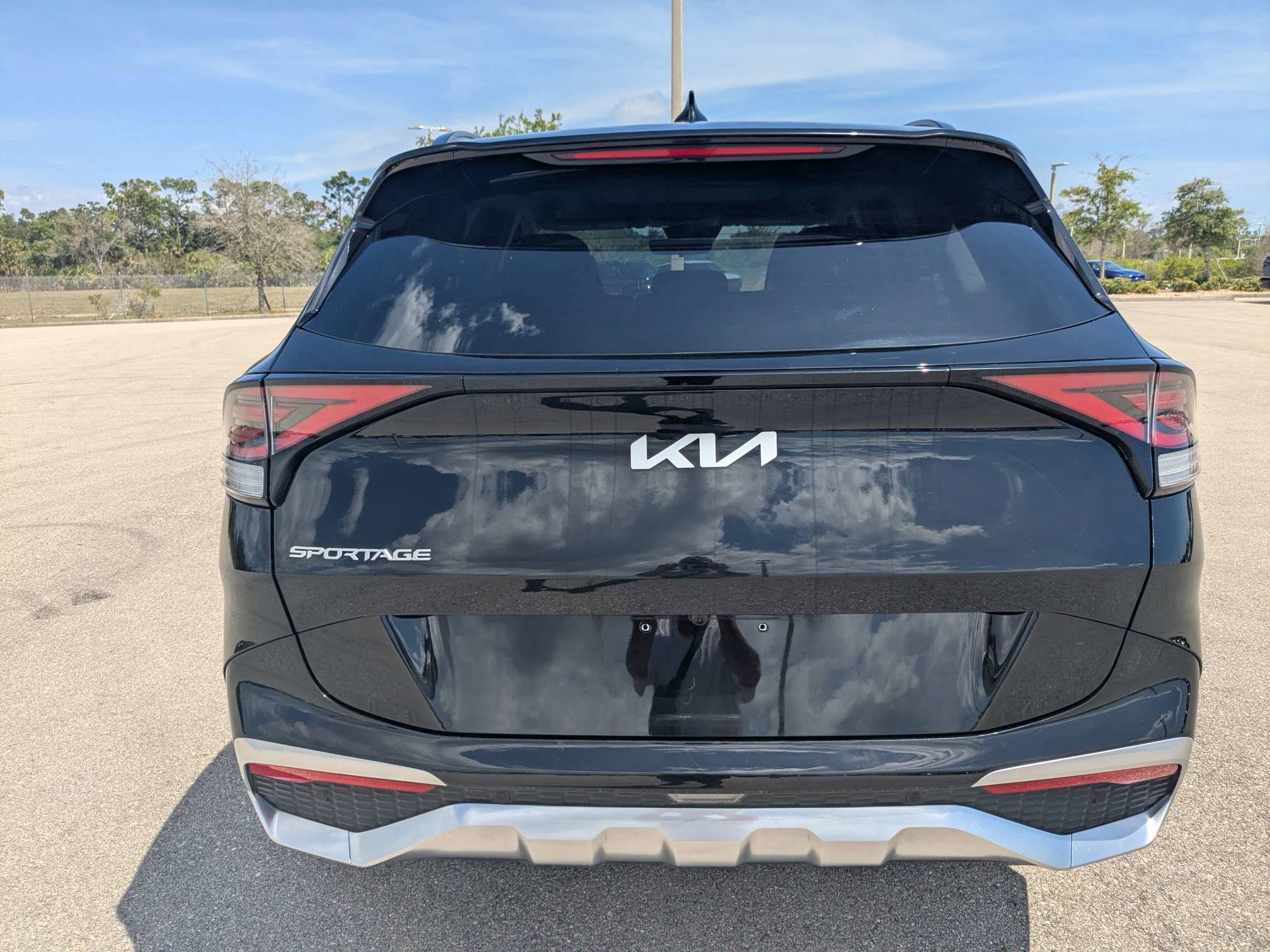 Certified 2023 Kia Sportage SX FWD image 6