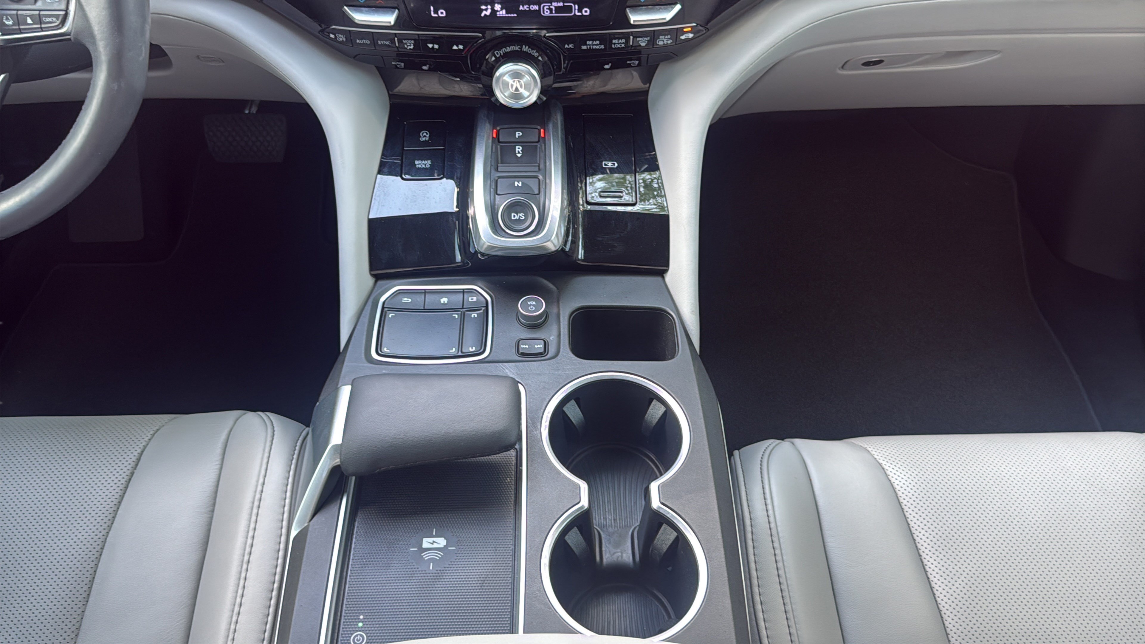 Used 2023 Acura MDX FWD w/ Technology Package image 16