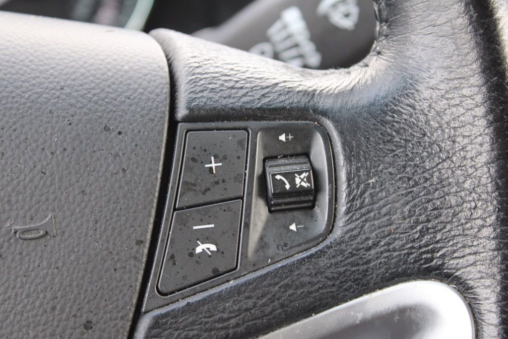 Used 2013 Chevrolet Captiva Sport LTZ image 29