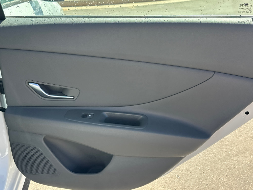 Certified 2026 Hyundai Elantra Sport FWD image 16