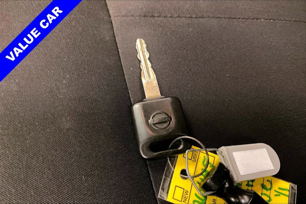 Used 2019 Nissan Versa S image 10