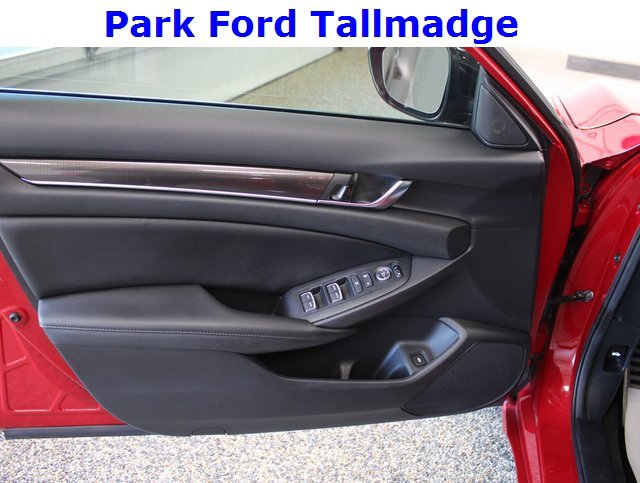 Used 2021 Honda Accord Sport image 11