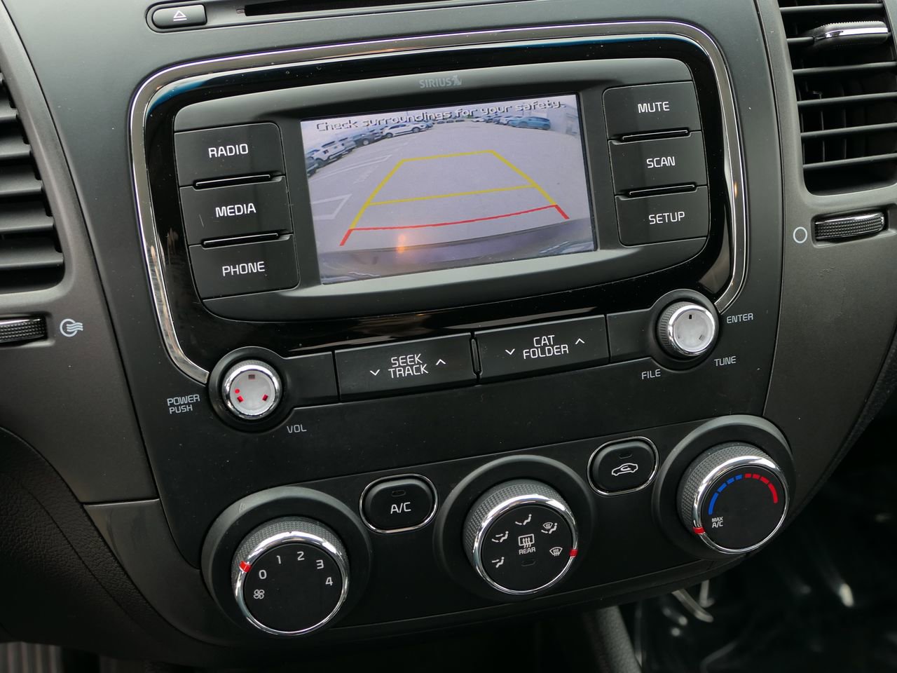 Used 2018 Kia Forte LX w/ LX Rear Camera Package image 22