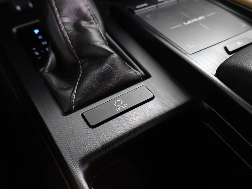 Used 2020 Lexus ES 350 w/ Premium Package image 53