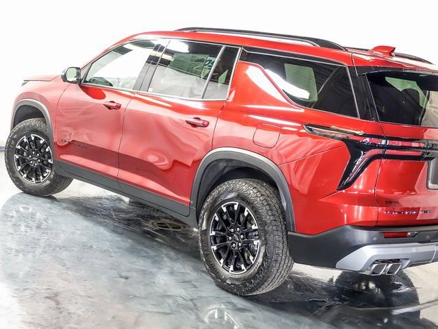 Certified 2025 Chevrolet Traverse Z71 w/ Driver Confidence Package image 11