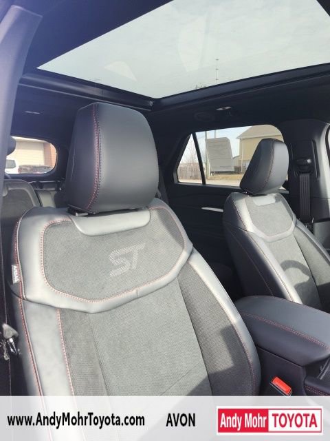 Used 2026 Ford Explorer ST w/ Sun And Sound Package image 15