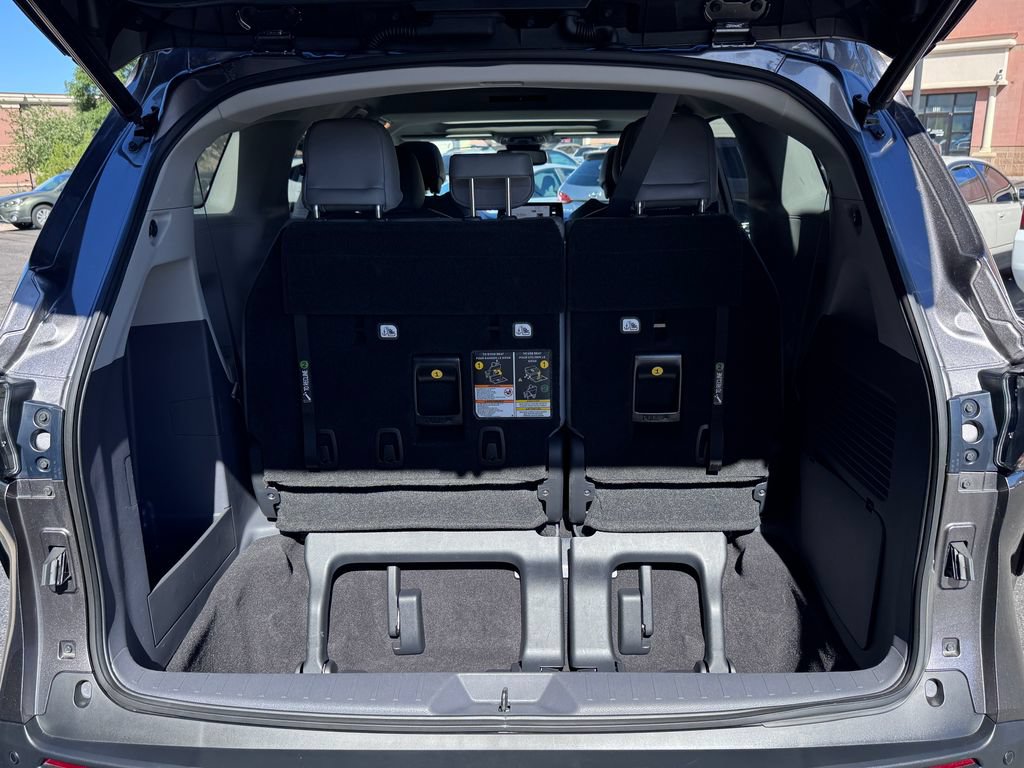 Used 2021 Toyota Sienna XLE AWD/4WD image 12
