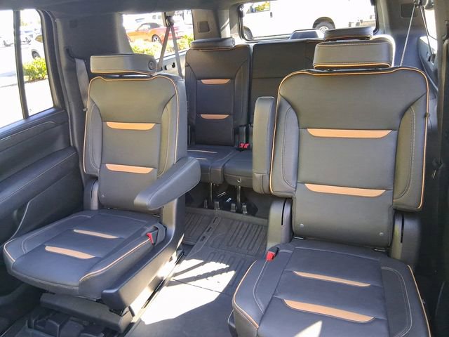 Certified 2023 GMC Yukon XL AT4 w/ AT4 Premium Package AWD/4WD image 18