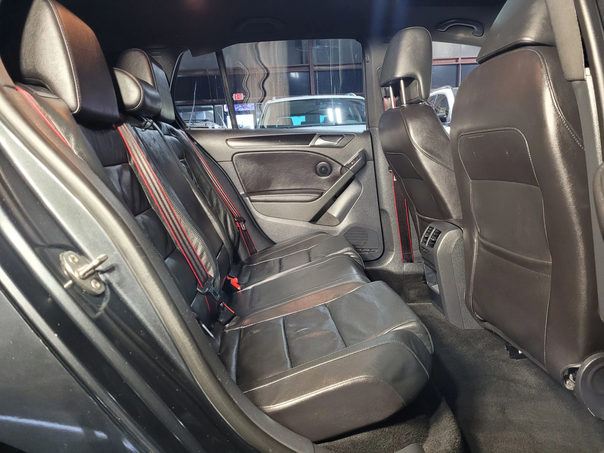 Used 2013 Volkswagen GTI Driver's Edition image 36