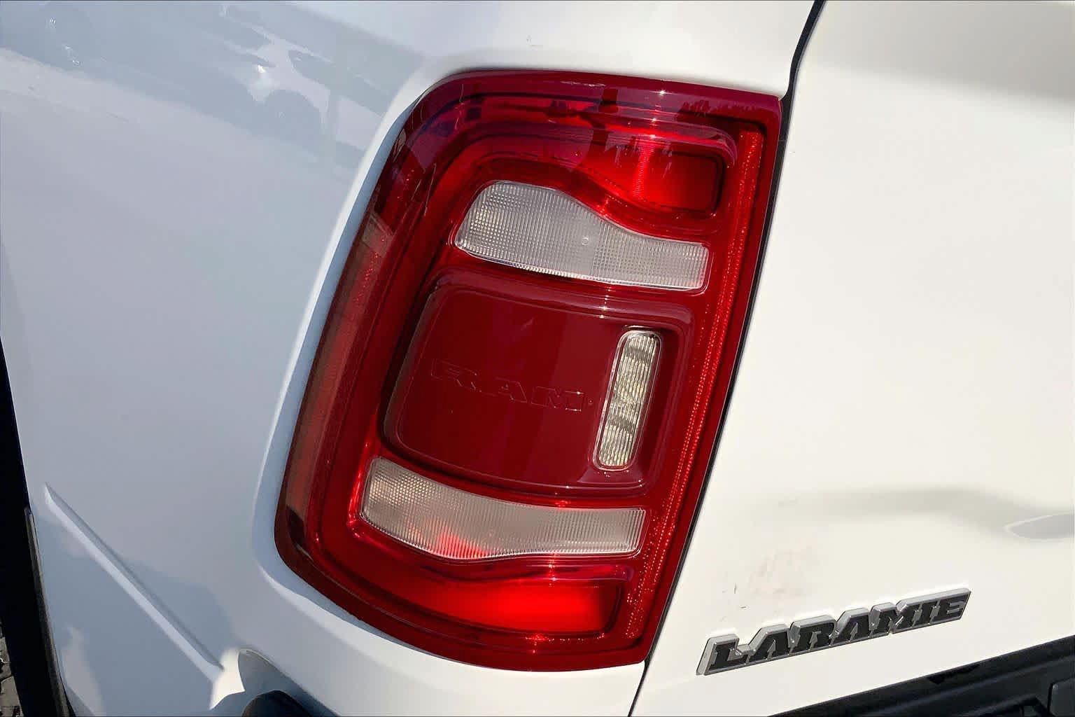 Used 2023 RAM 3500 Laramie AWD/4WD image 28