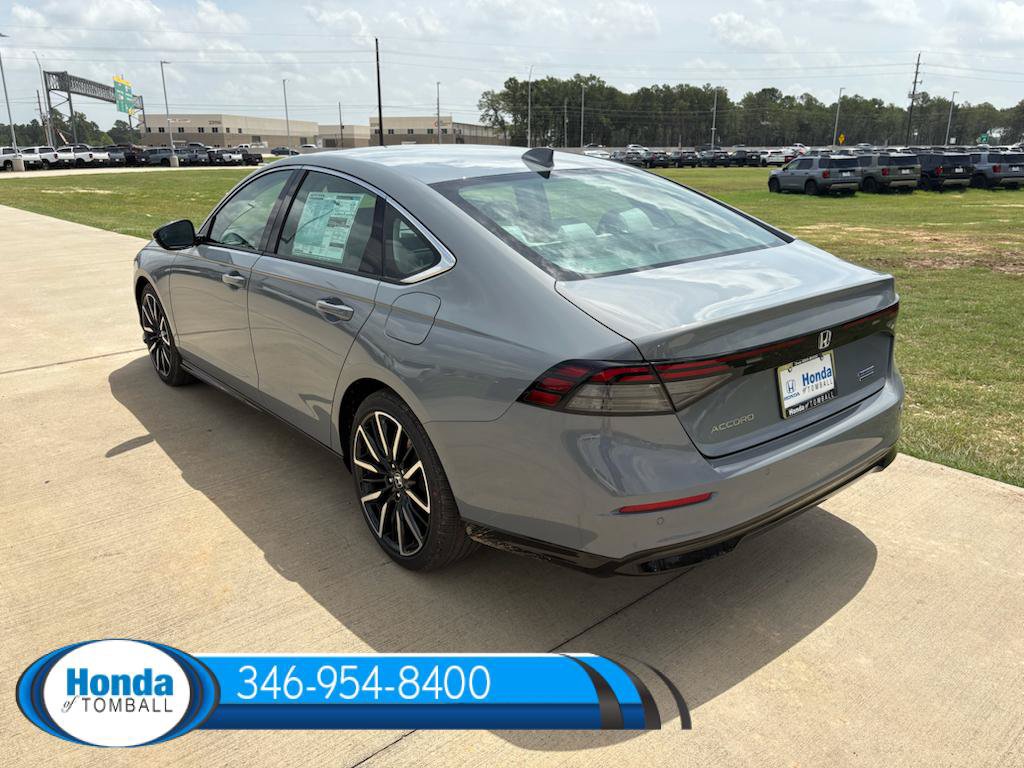 New 2026 Honda Accord Hybrid Touring image 4