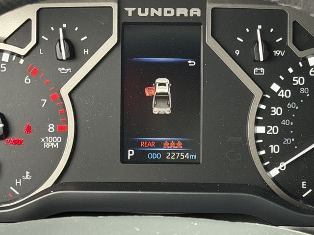 Used 2025 Toyota Tundra SR5 w/ SR5 Premium Package AWD/4WD image 15
