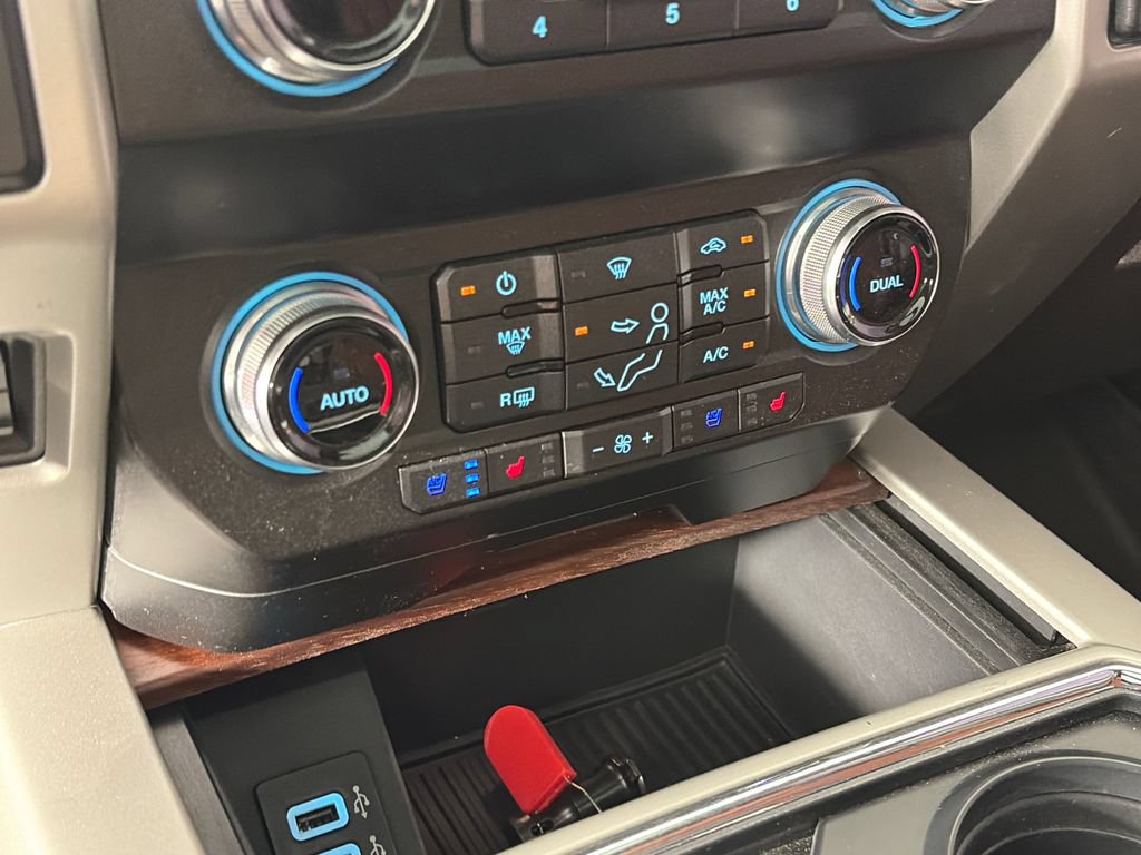 Used 2019 Ford F350 King Ranch w/ King Ranch Ultimate Package AWD/4WD image 21