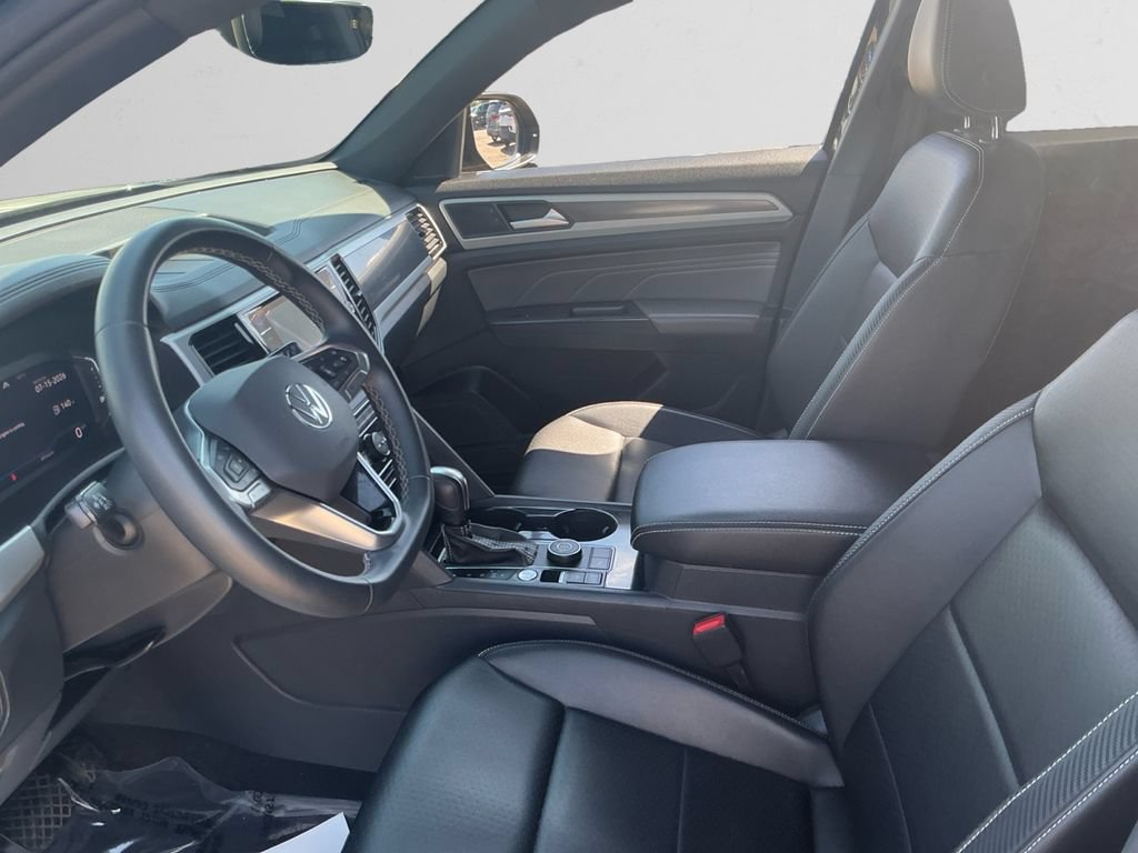 Used 2021 Volkswagen Atlas Cross Sport SEL AWD/4WD image 9