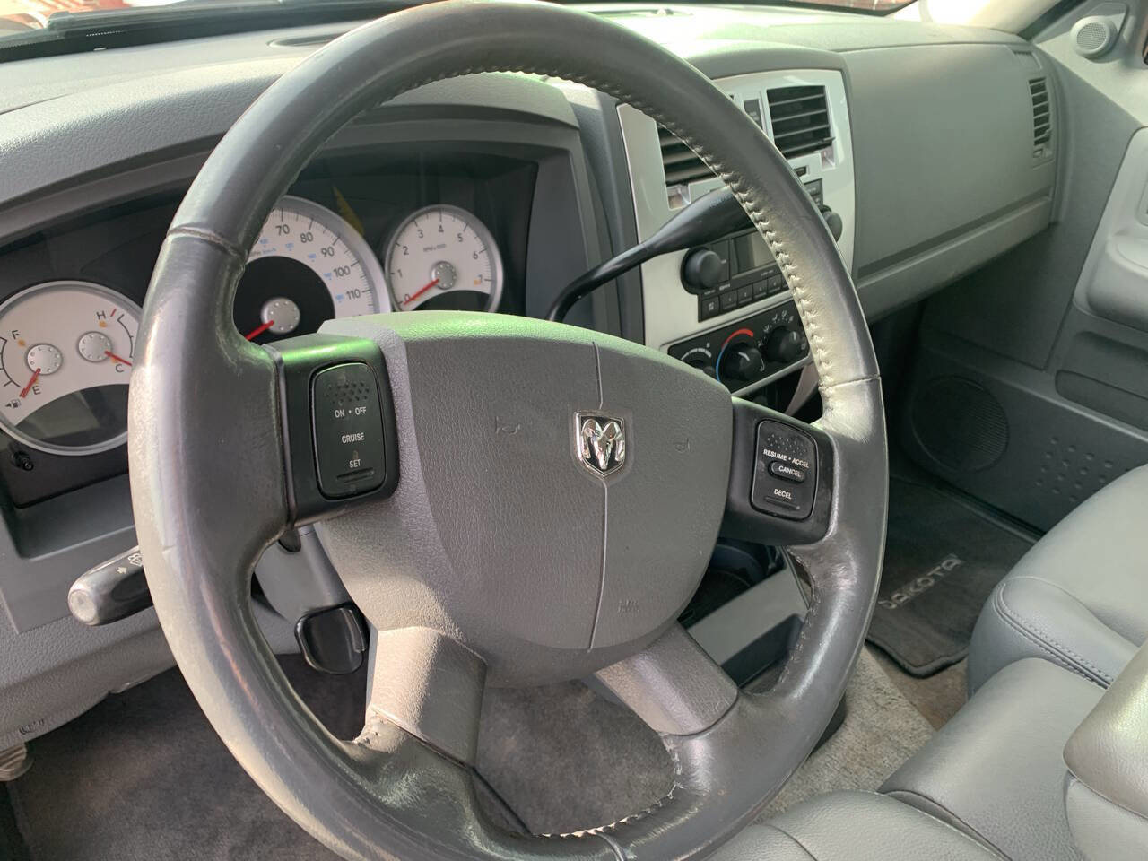 Used 2007 Dodge Dakota Laramie w/ Popular Equipment Group image 15