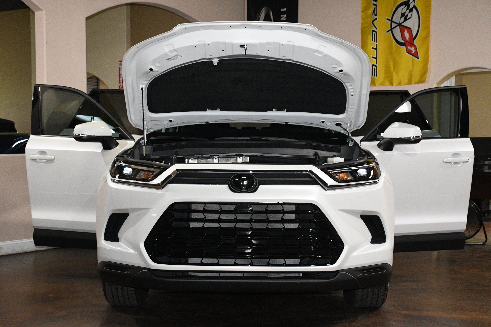 Used 2024 Toyota Grand Highlander FWD image 87