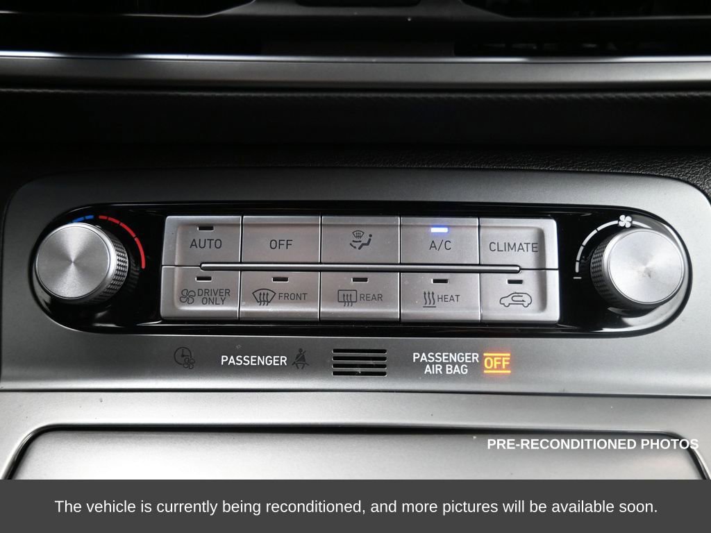 Used 2023 Hyundai Kona Limited image 25